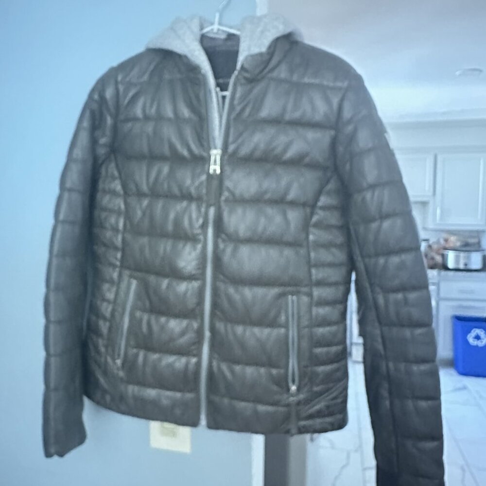 Mauitius Comfort Fit - Lamb Leather Jacket Size 8 US / EU M